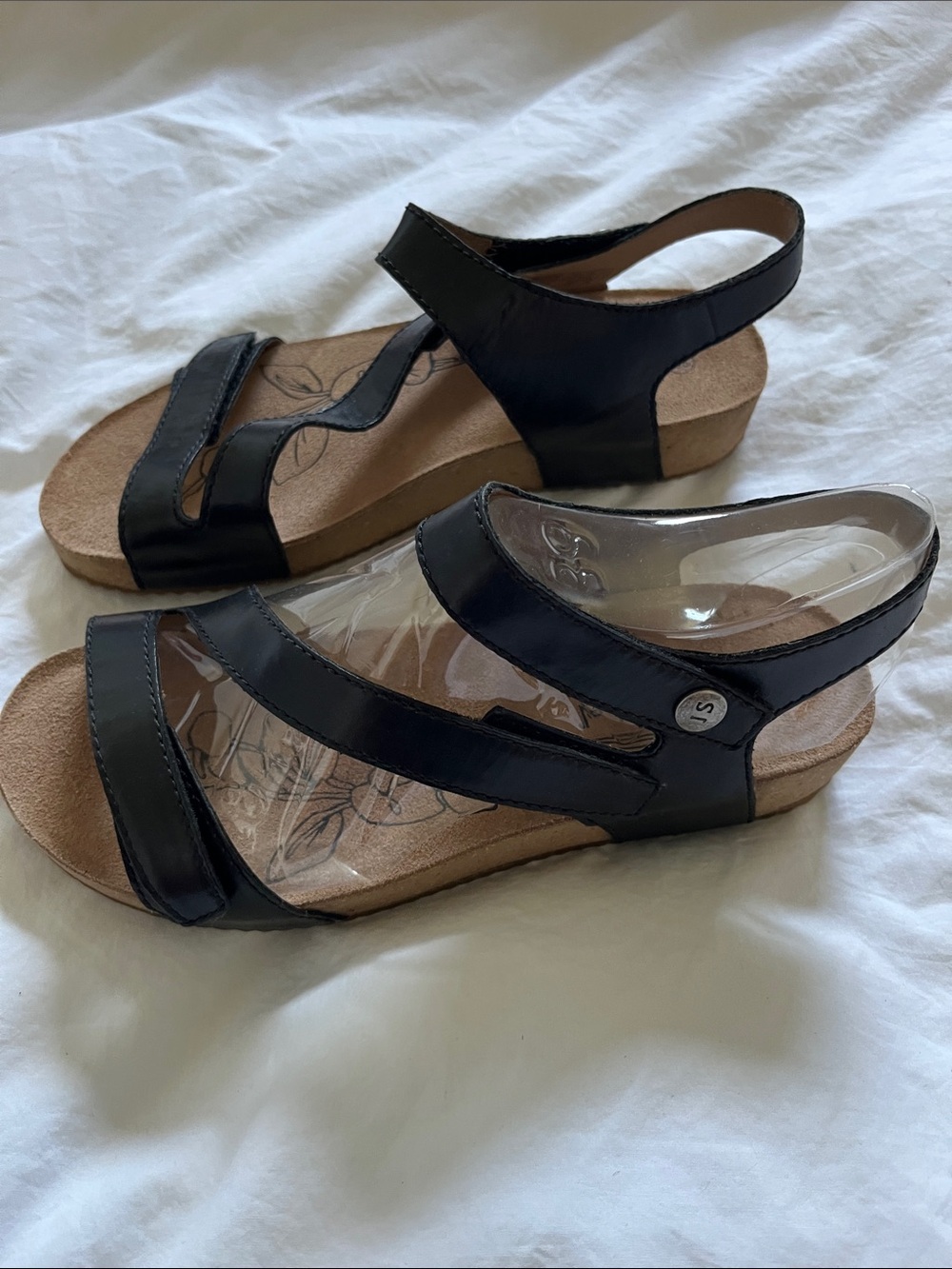 Josef Seibel Tonga 25 Sandal in black - Women's - Picture 2 of 7